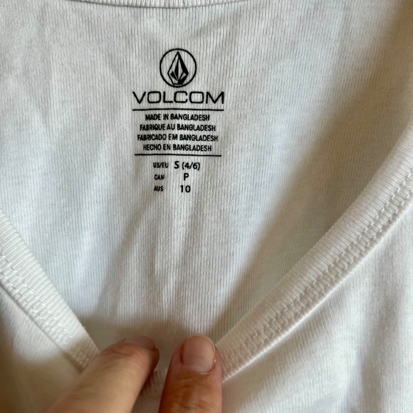 Volcom Tank Top BNWT - Picture 3 of 4